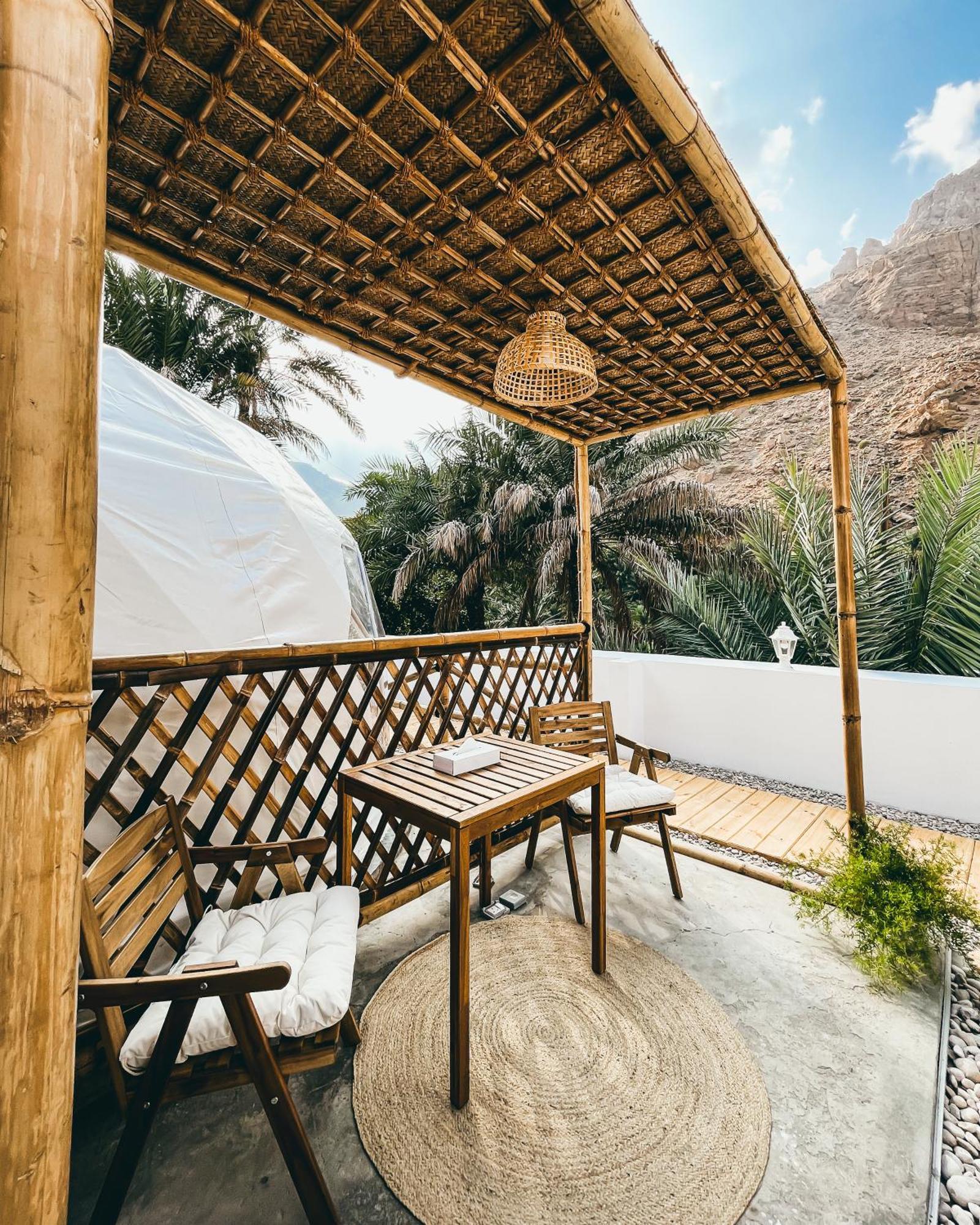 Nomad Inn Tiwi Bagian luar foto